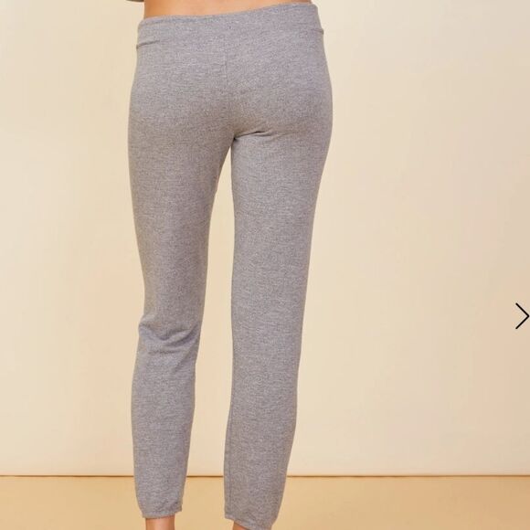 Monroe Cashmere Jogger Pants.Cashmere. - Picture 5 of 10